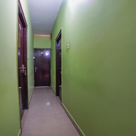 Spot On Komfort Guest House Rudrapur Exterior foto